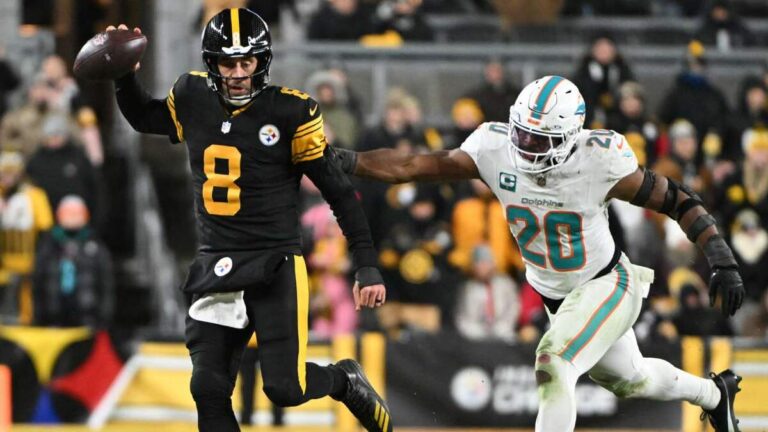 ¡Los Pittsburgh Steelers Mantienen su Dominio Tras Vencer a los Miami Dolphins en la Semana 15!
