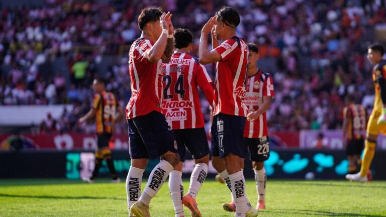 Chivas Brilla en la Copa Pacífica con Victoria Impresionante frente a Leones Negros