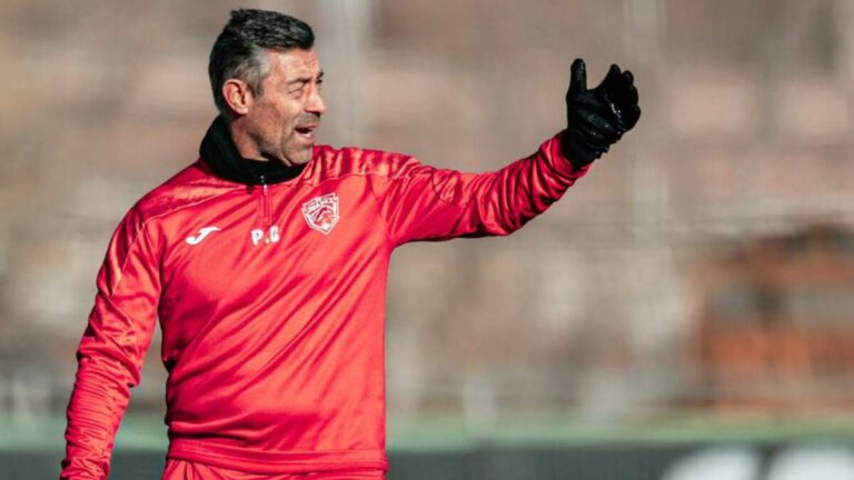 Efraín Juárez y la Verdad Detrás de su Salida de FC Juárez: Pedro Caixinha Habla sobre la Pelea con Pumas